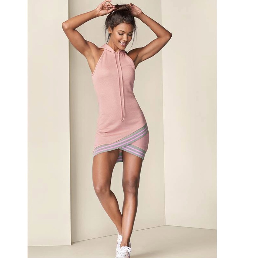 VENUS Hooded Shirt Dress Size M *NWOT*